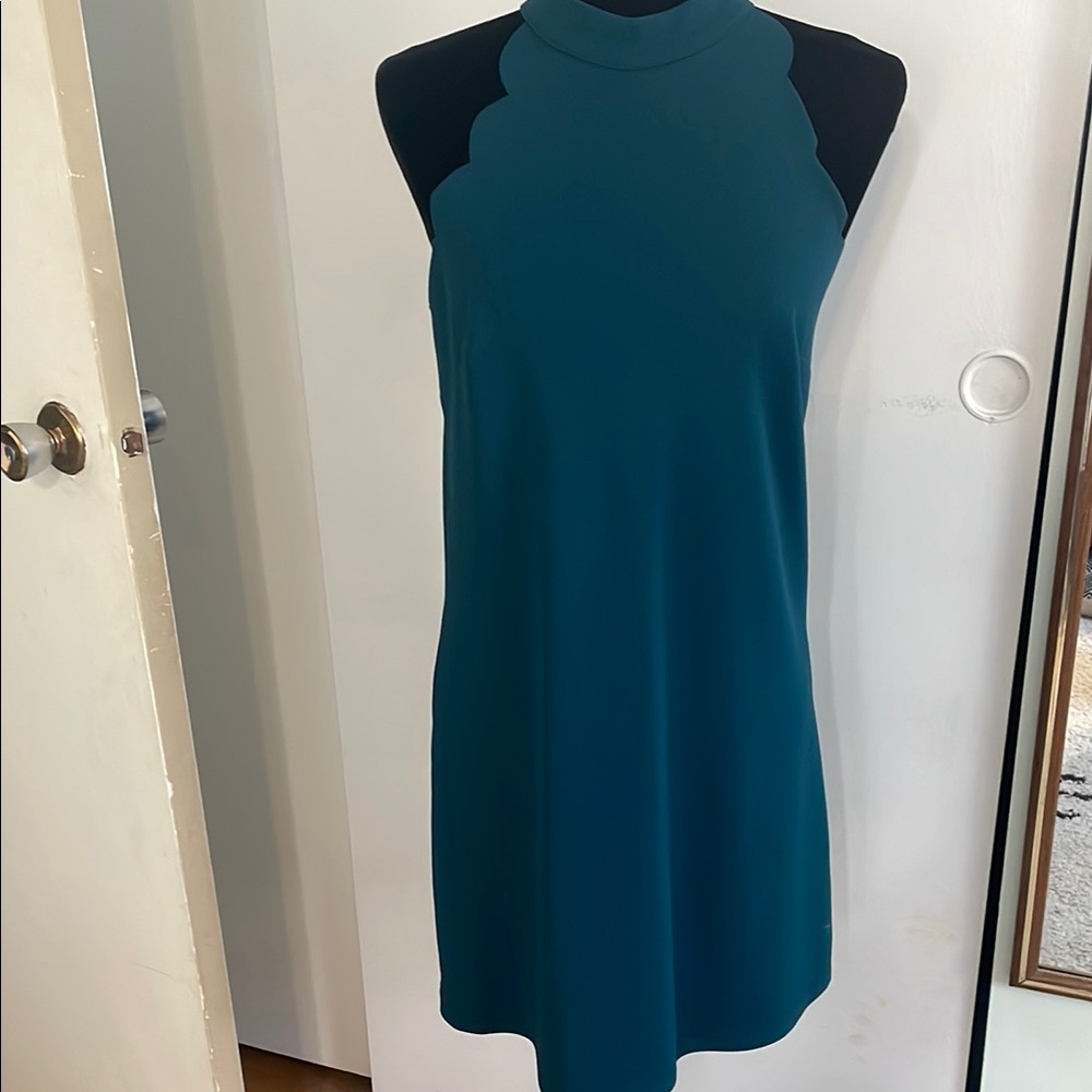 Elegant Teal Sleeveless scalloped  Dress